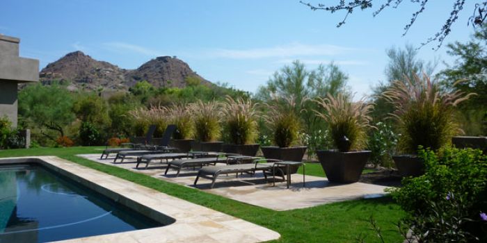 pool-lounge-area700-350.jpg